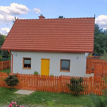 Holiday home Yellow House *